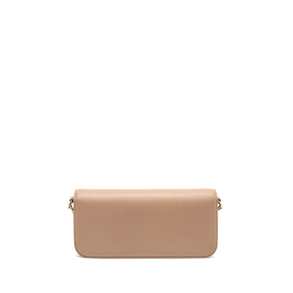 valentino-garavani-vlogo-signature-shoulder-bag-calfskin-light-pink-lghw-copy