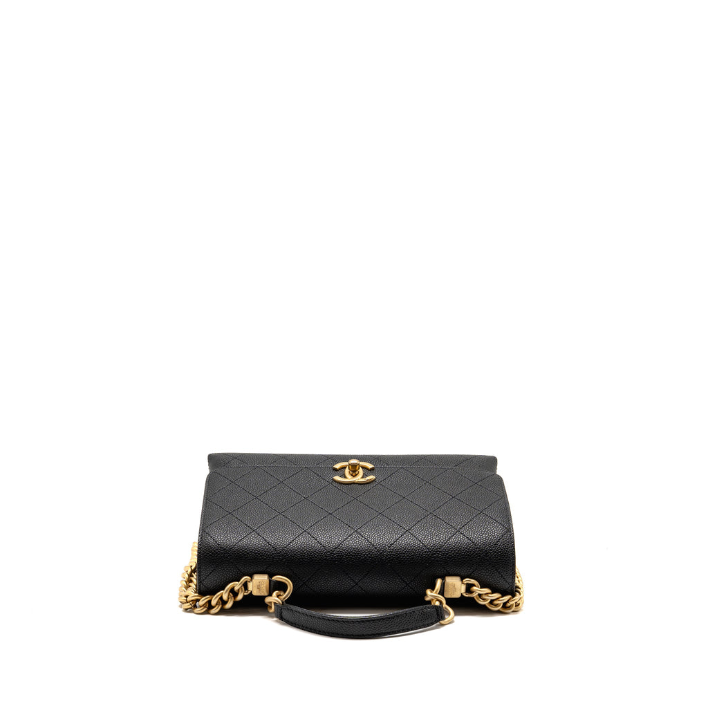 chanel-black-30608590