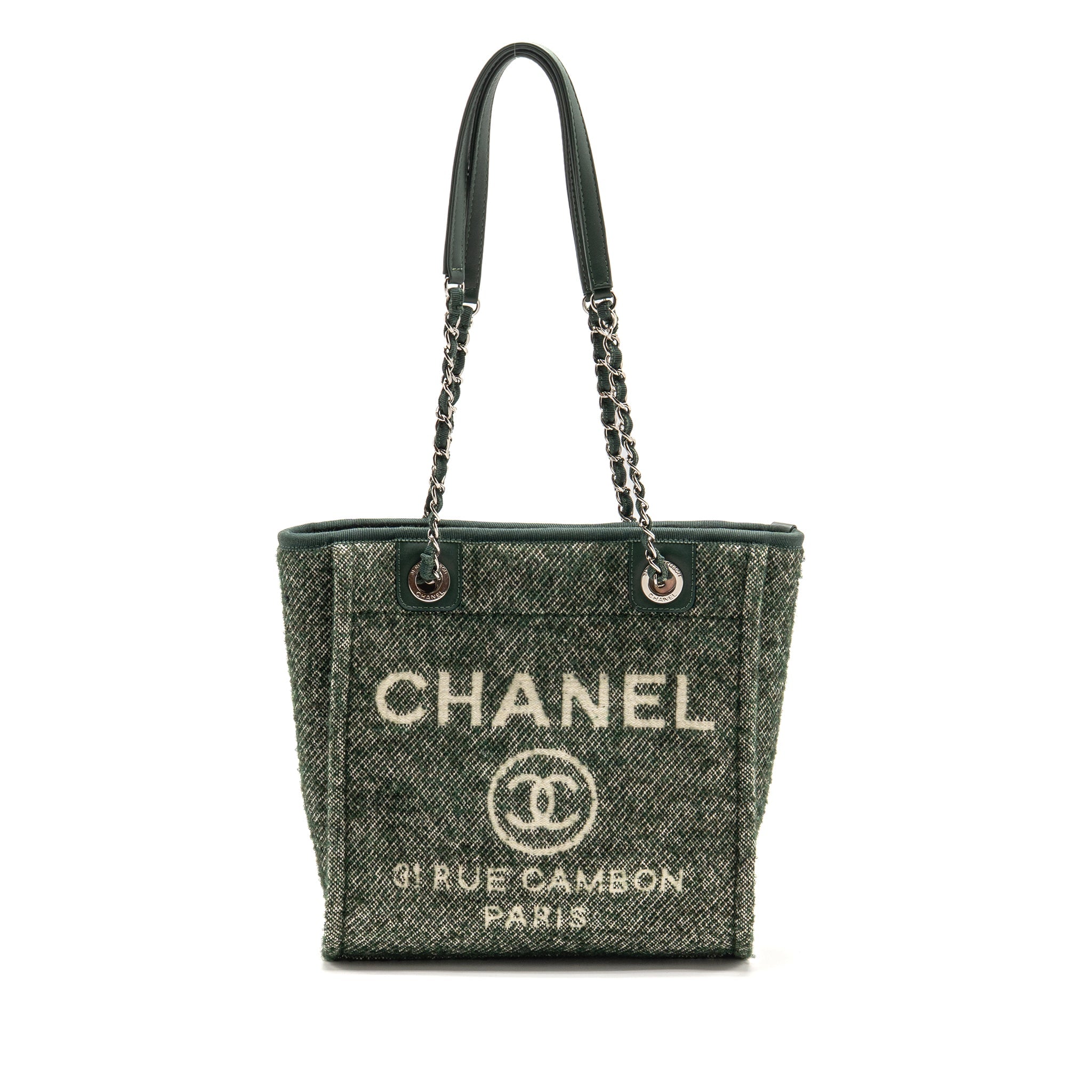 chanel-bag-white-black