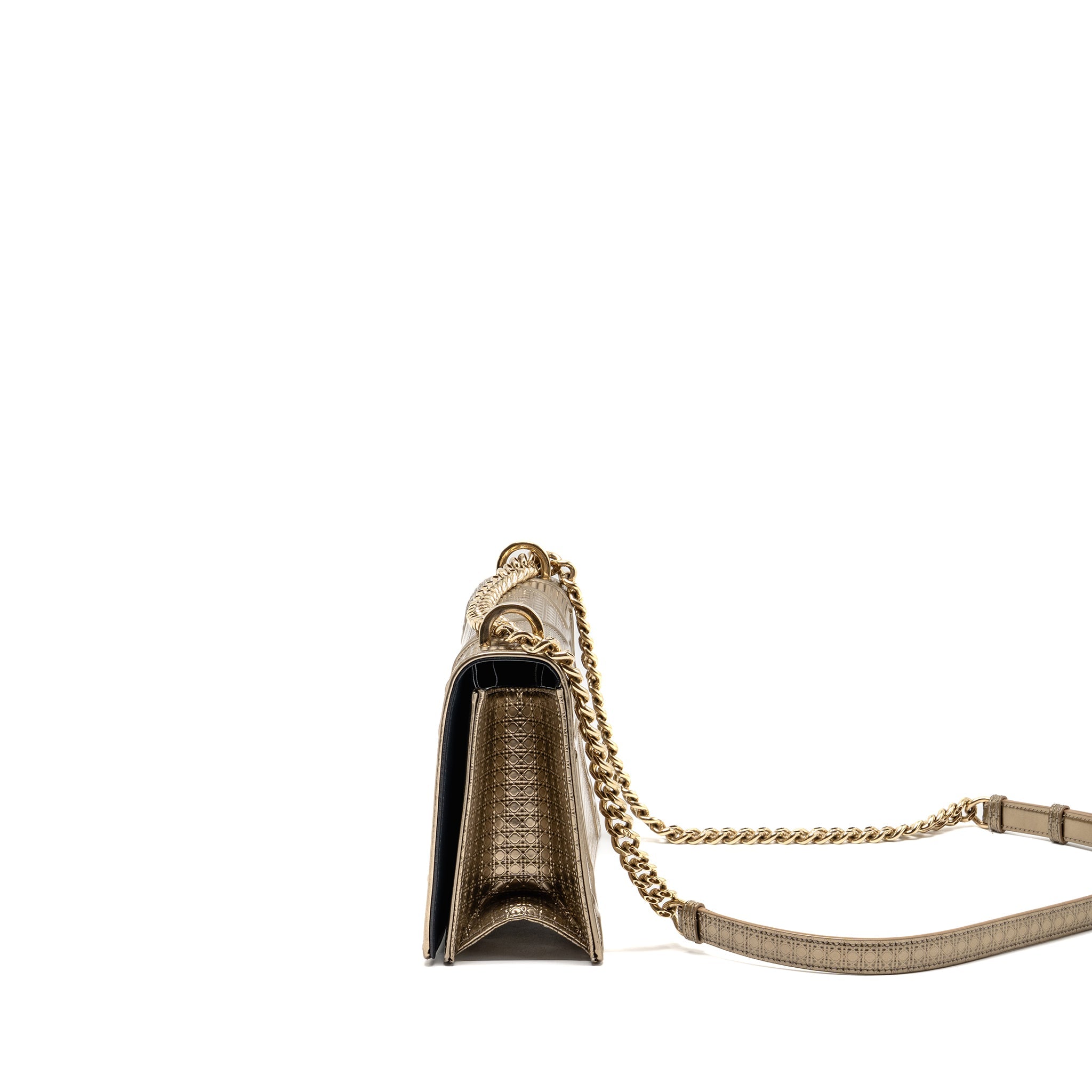 dior-medium-diorama-metallic-calfskin-light-gold-with-lghw-copy