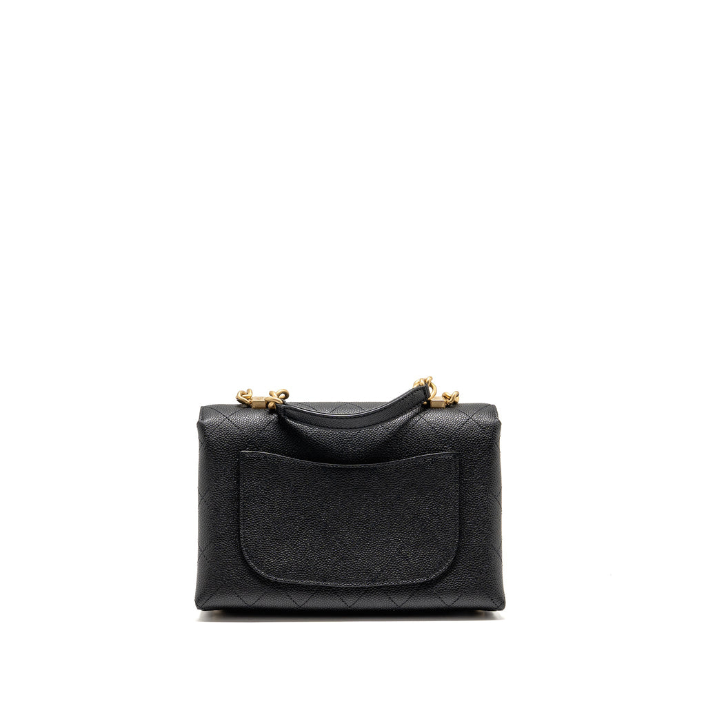 chanel-black-30608590
