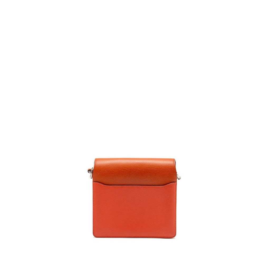 hermes-mini-roulis-evercolor-bicolor-capucine-terre-battue-shw-stamp-z-1