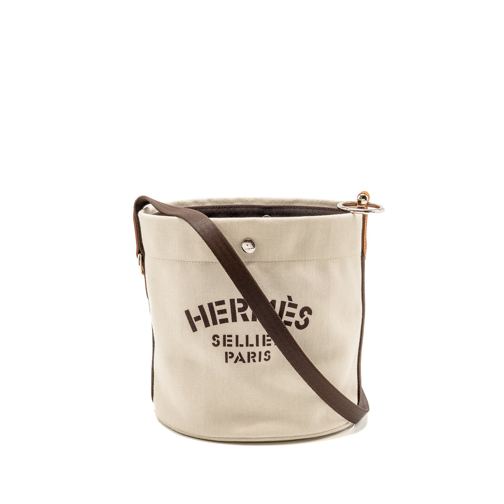 hermes-sac-de-pansage-toile-grooming-bucket-bag-canvas-craie-gold-shw