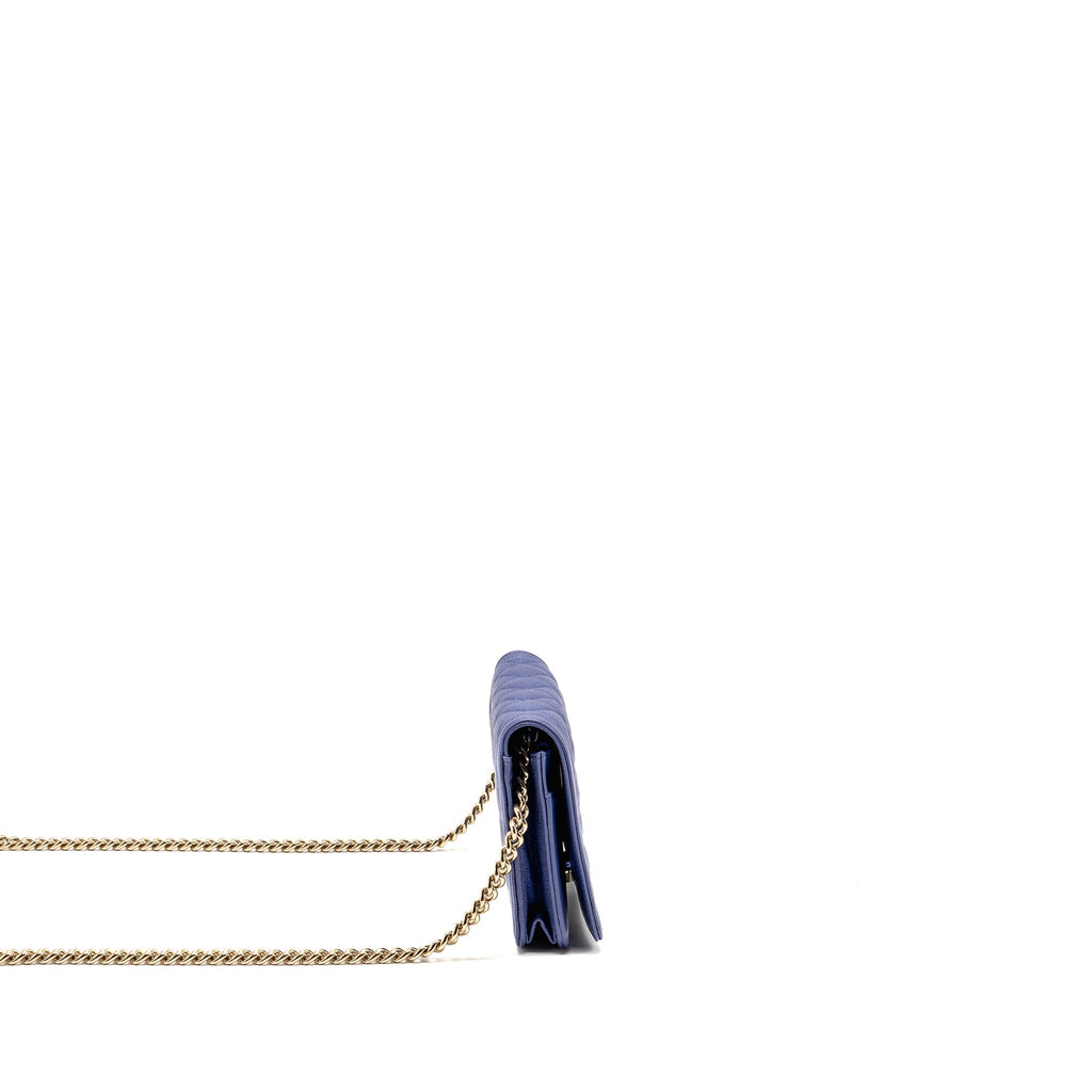 chanel-boy-bag-blue-30507102
