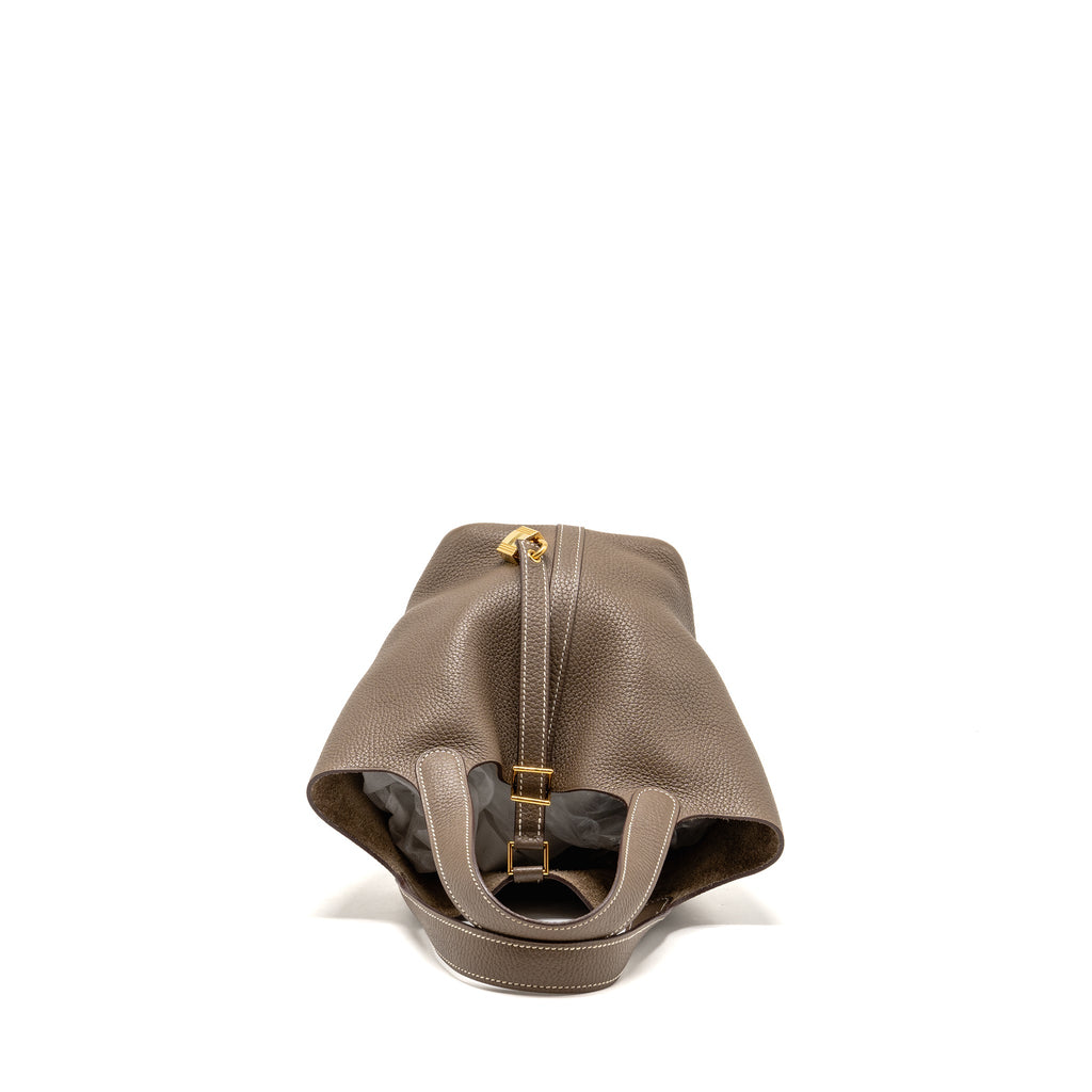 hermes-picotin-18-lock-bag-clemence-etoupe-ghw-stamp-d-copy