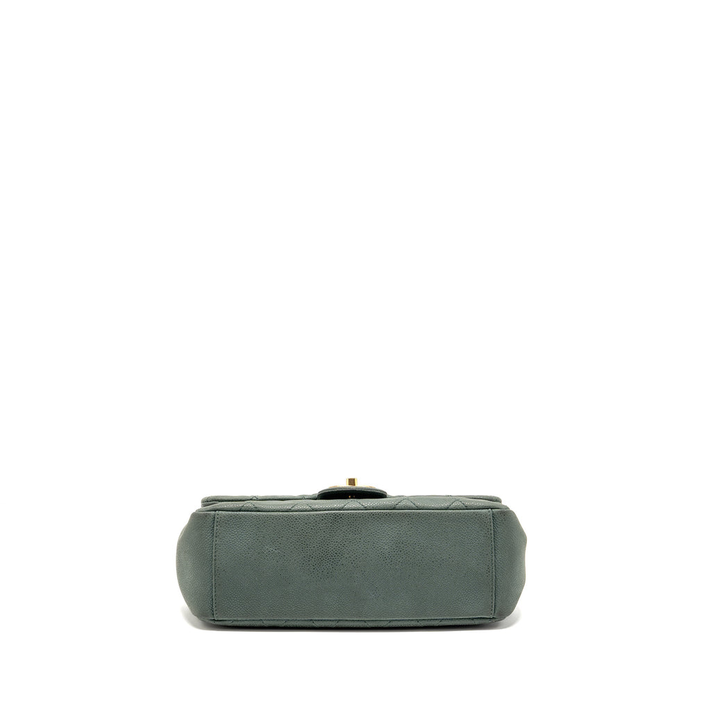 chanel-top-handle-flap-shoulder-bag-with-chain-caviar-dark-green-ghw