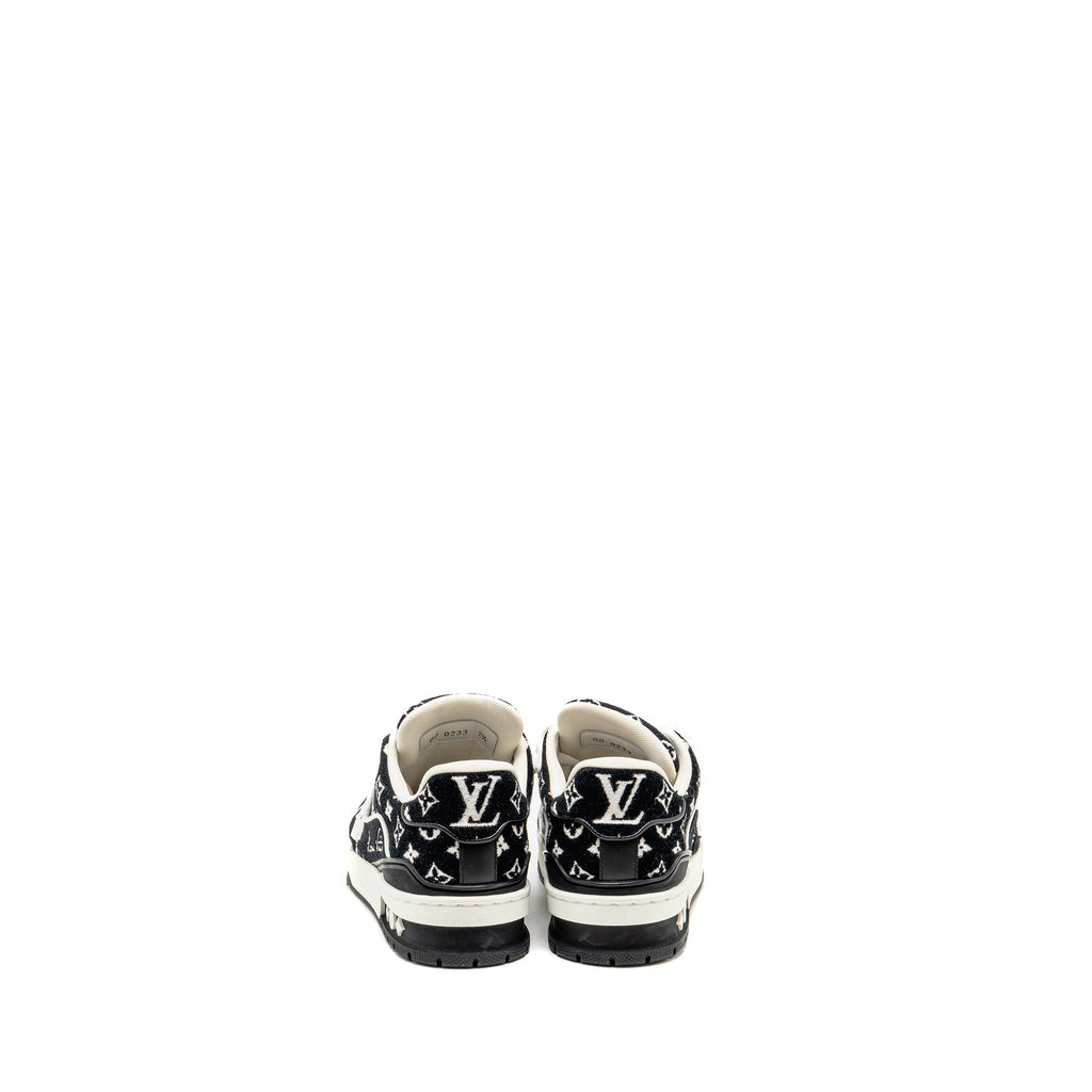 louis-vuitton-size-2-5-trainer-sneaker-black-white-copy