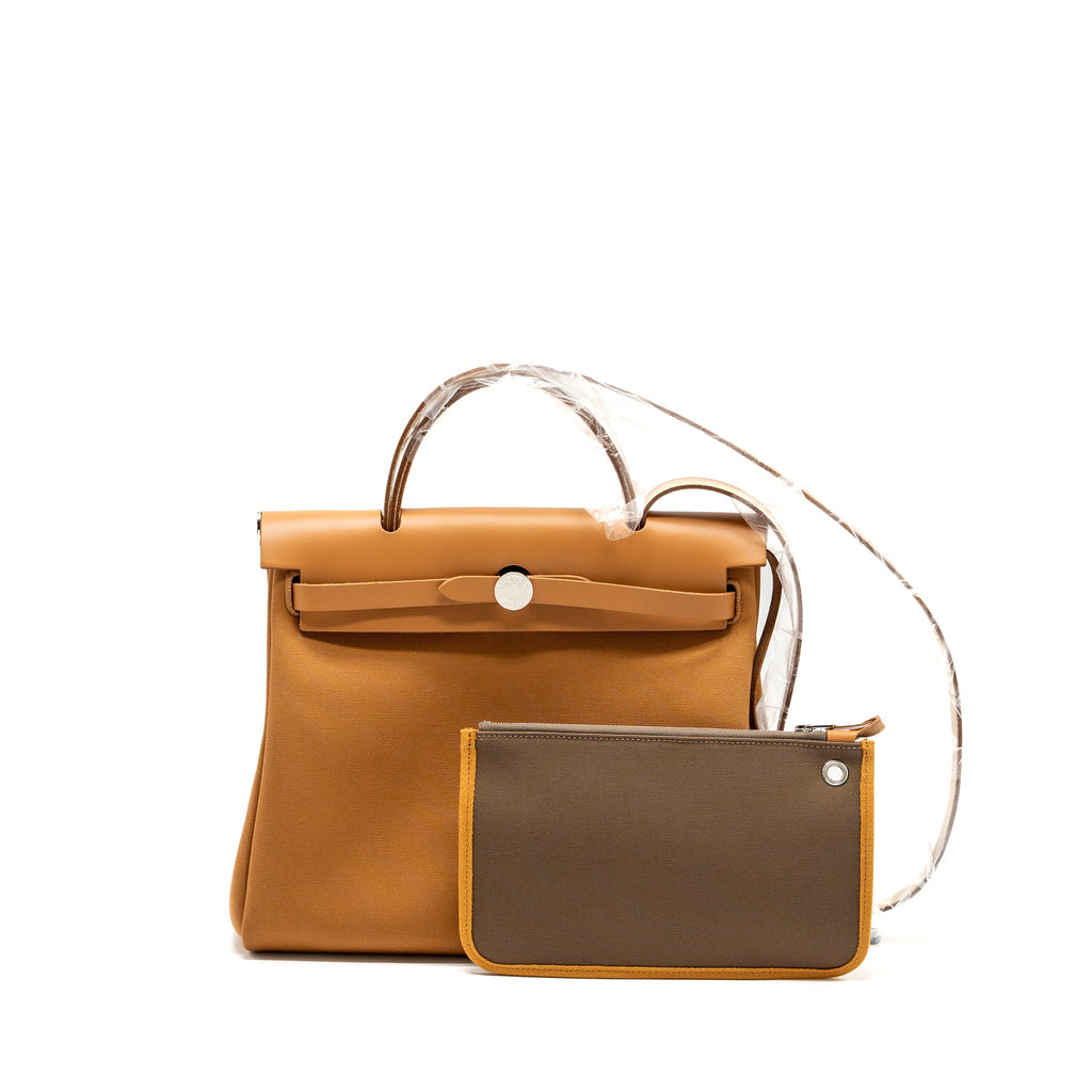 hermes-herbag-31-zip-bag-canvas-vache-hunter-leather-natural-shw-stamp-z