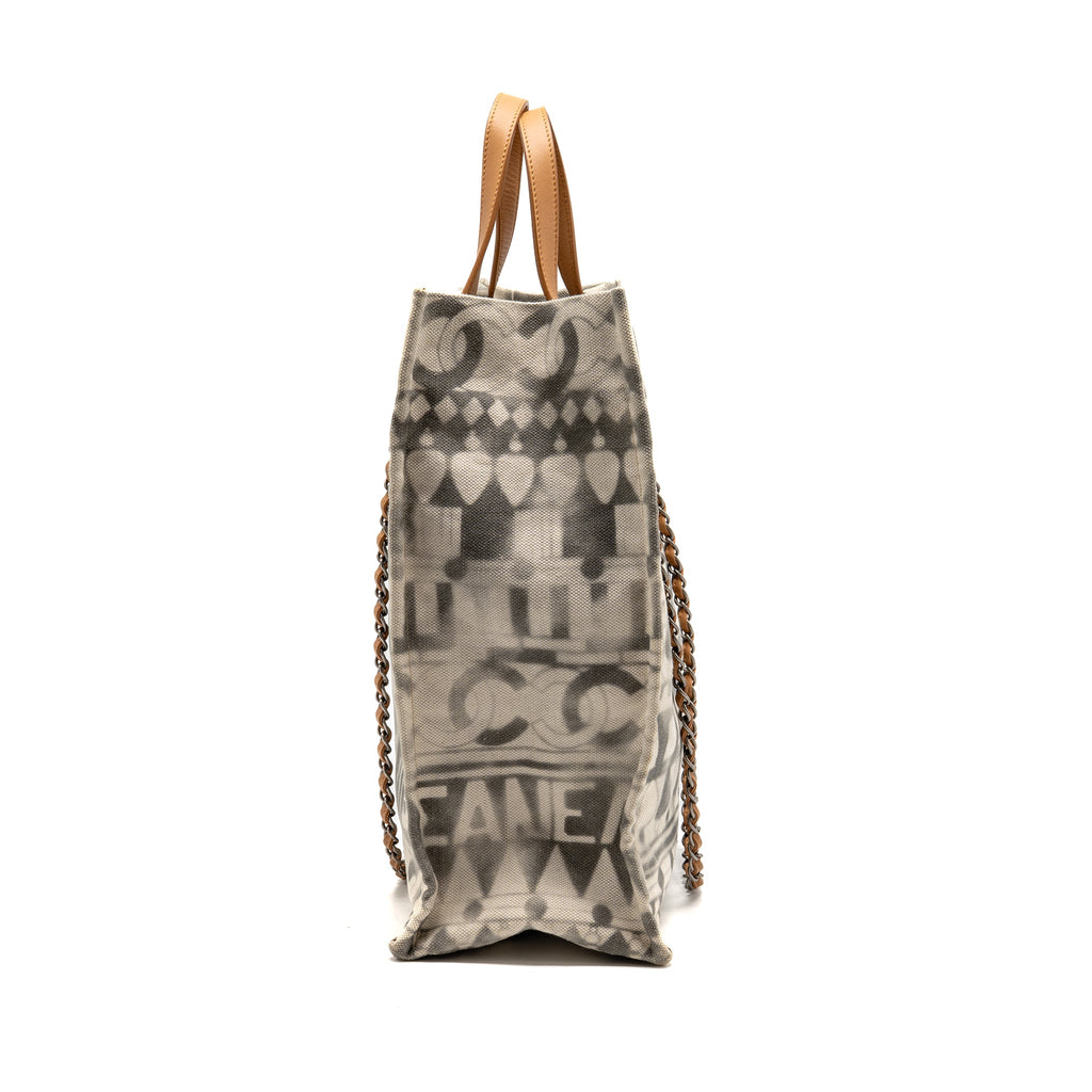 chanel-iliad-shopping-tote-bag-printed-canvas-leather-multicoloured-shw