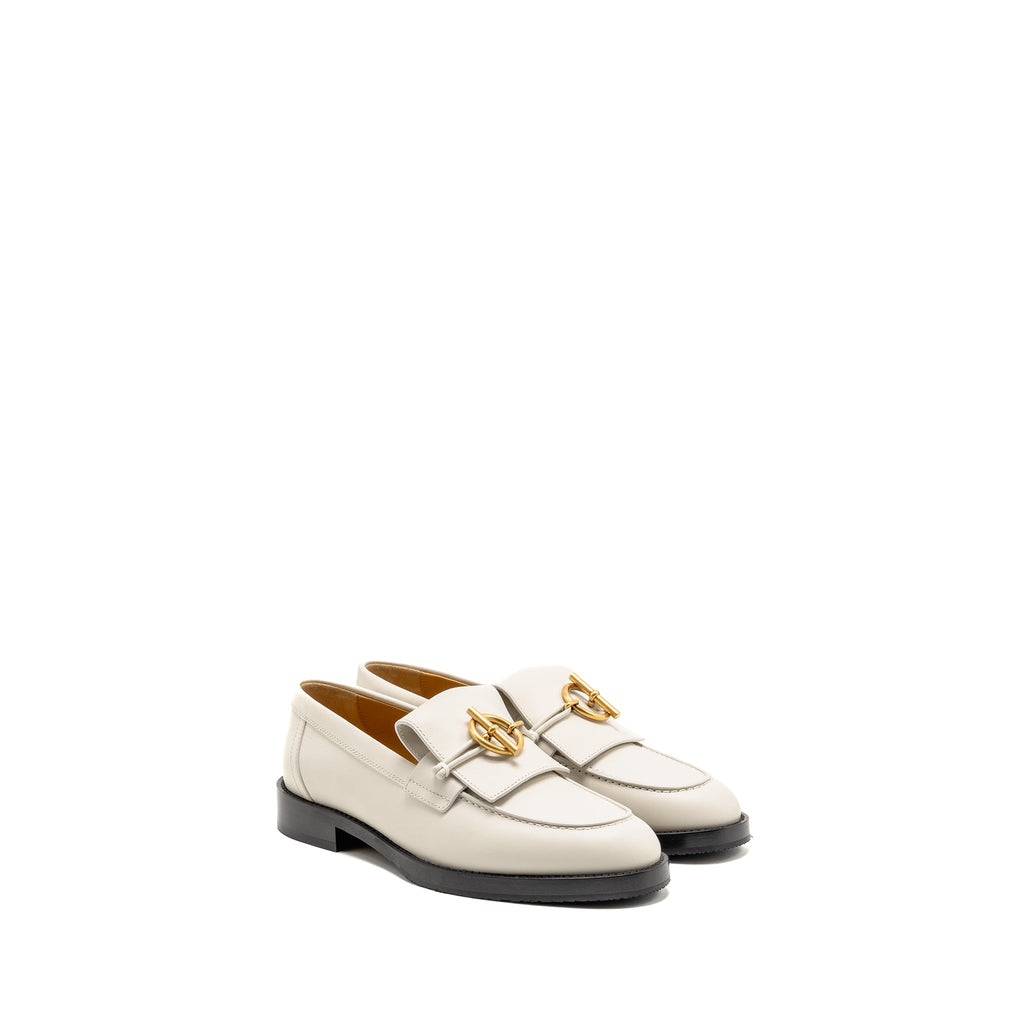 hermes-size-37-mocassins-impact-loafers-calfskin-blanc-de-paris-ghw-copy-1