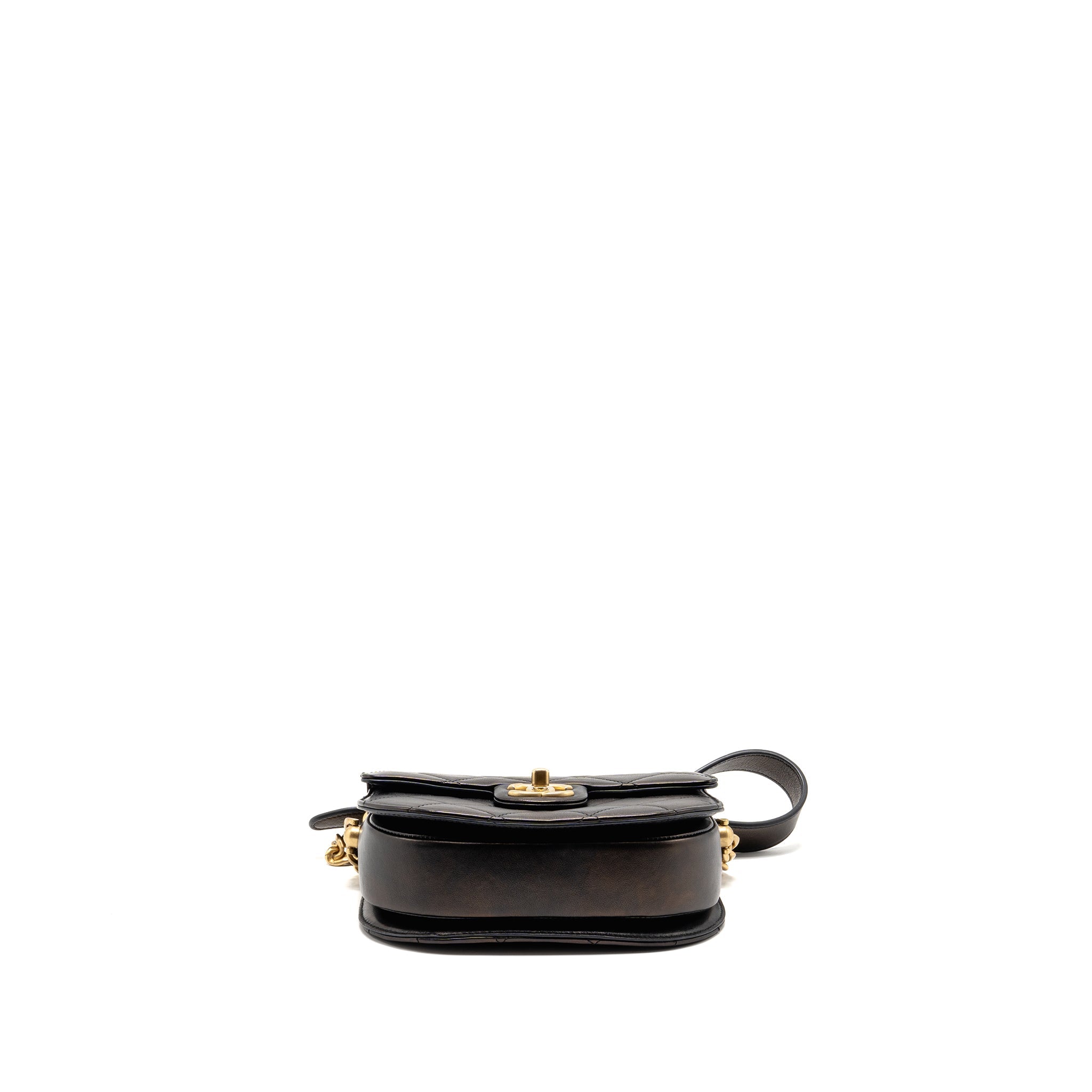 chanel-21s-moon-messenger-bag-calfskin-black-ghw-1