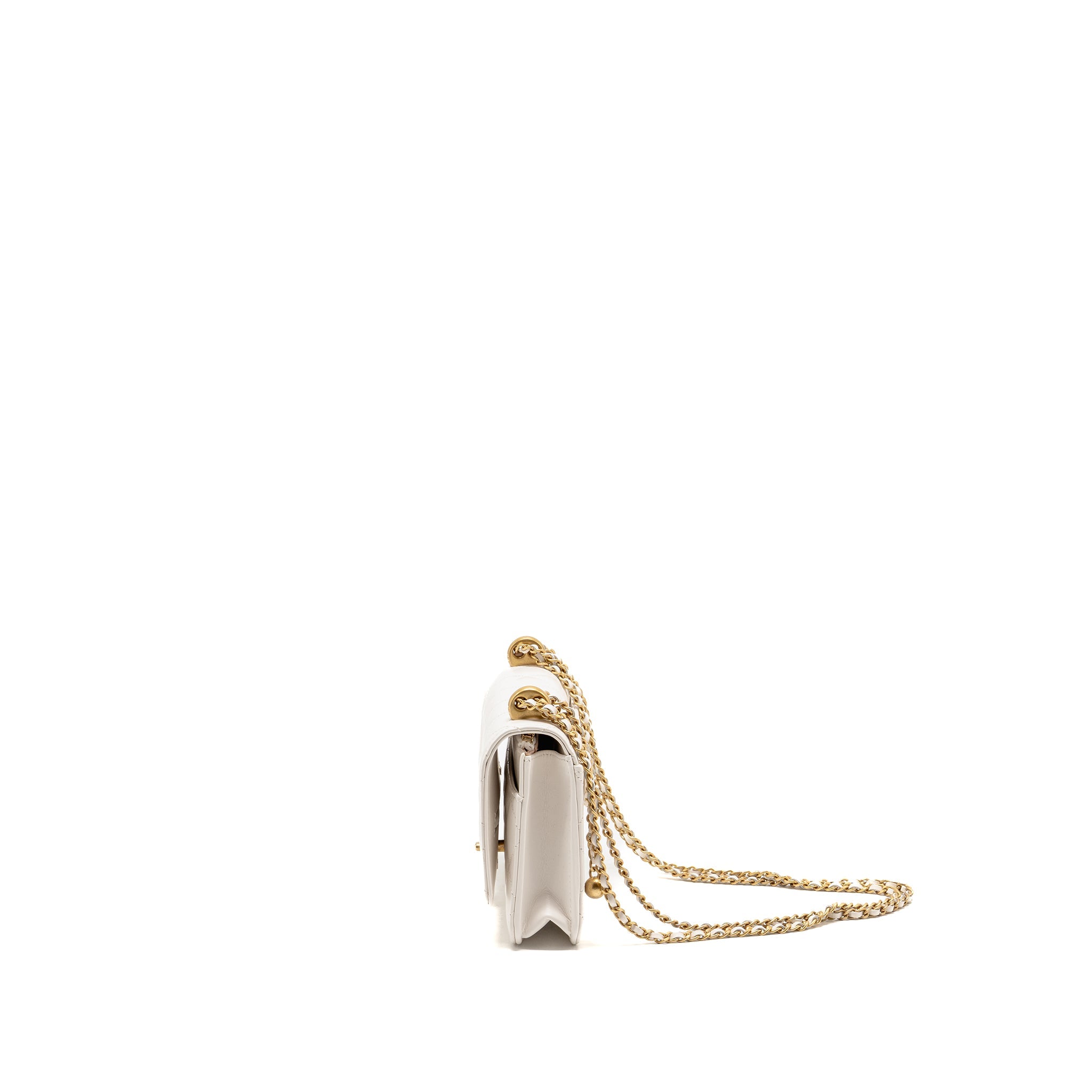 chanel-white-2