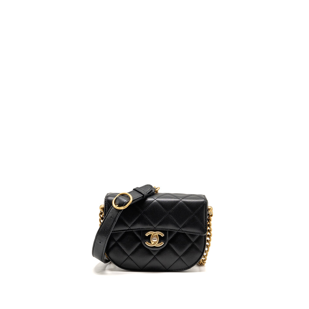chanel-22b-round-messenger-bag-grained-calfskin-black-ghw-microchip