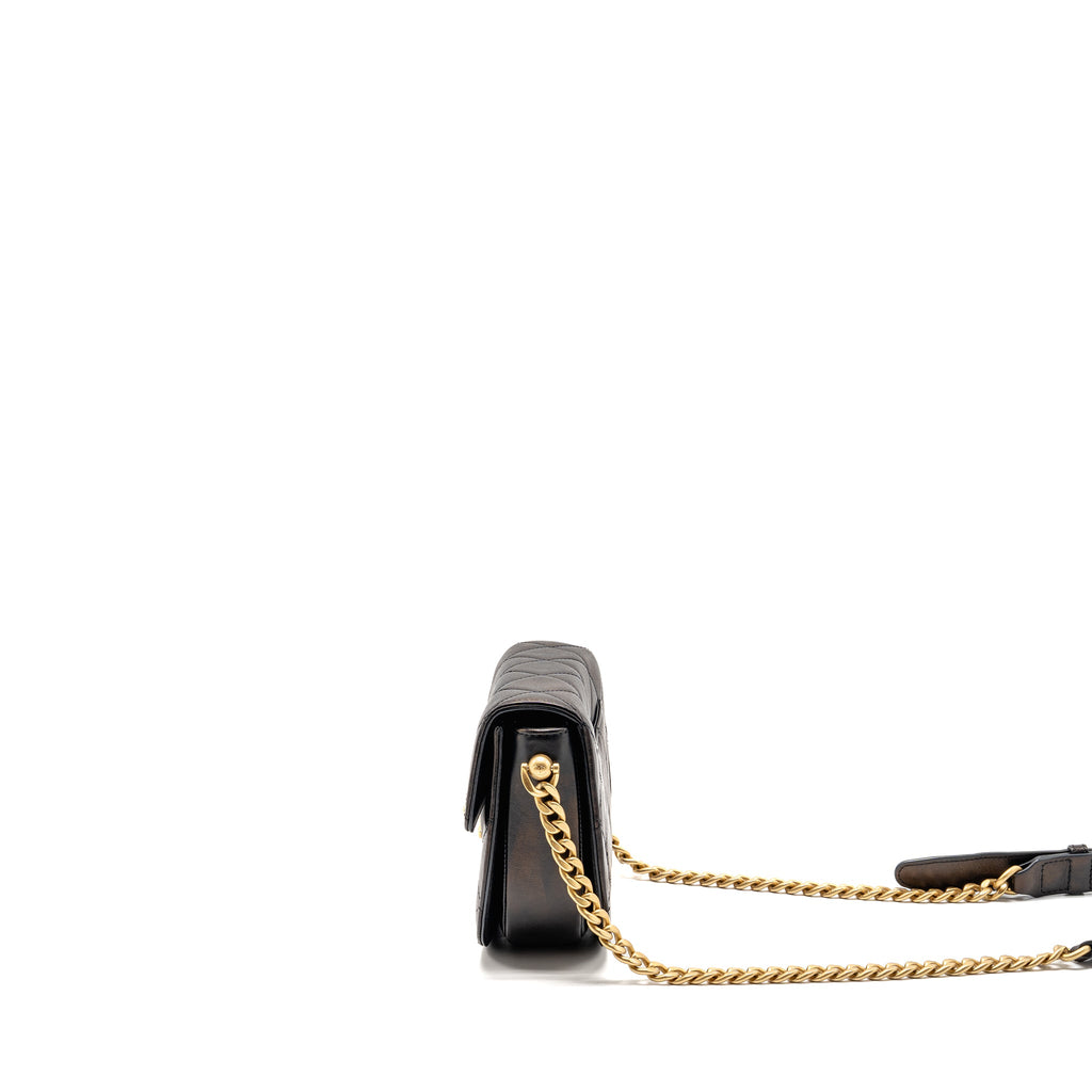 chanel-21s-moon-messenger-bag-calfskin-black-ghw-1