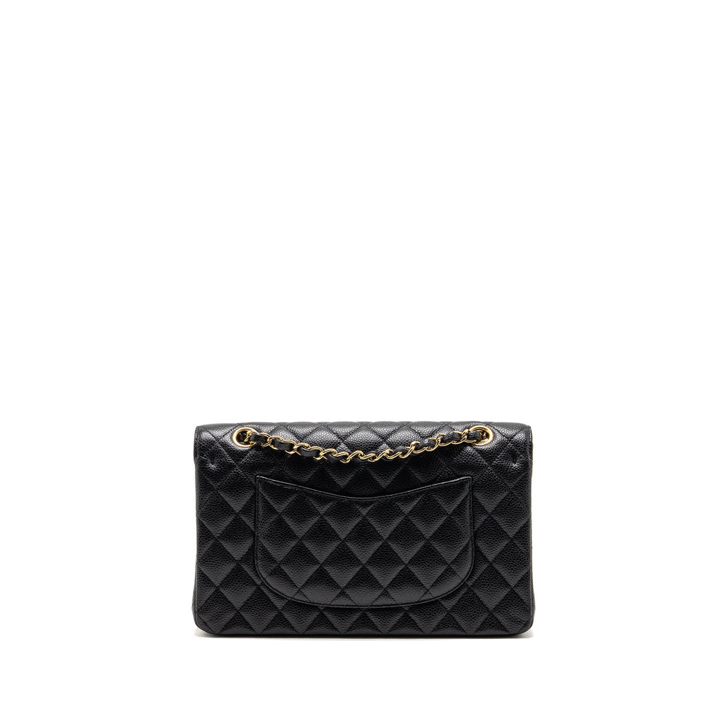 chanel-medium-classic-double-flap-bag-caviar-black-ghw-38