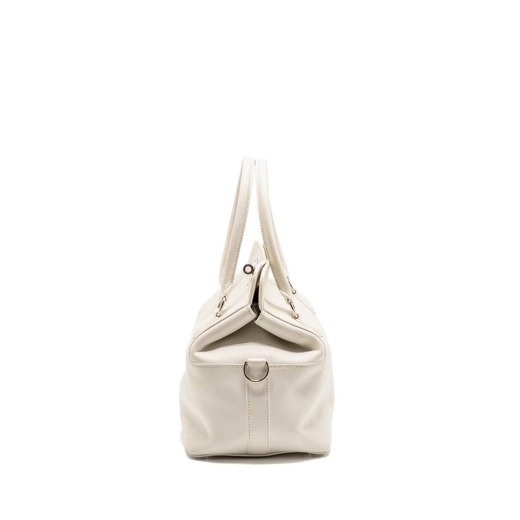 hermes-toolbox-20-swift-white-shw-stamp-square-n