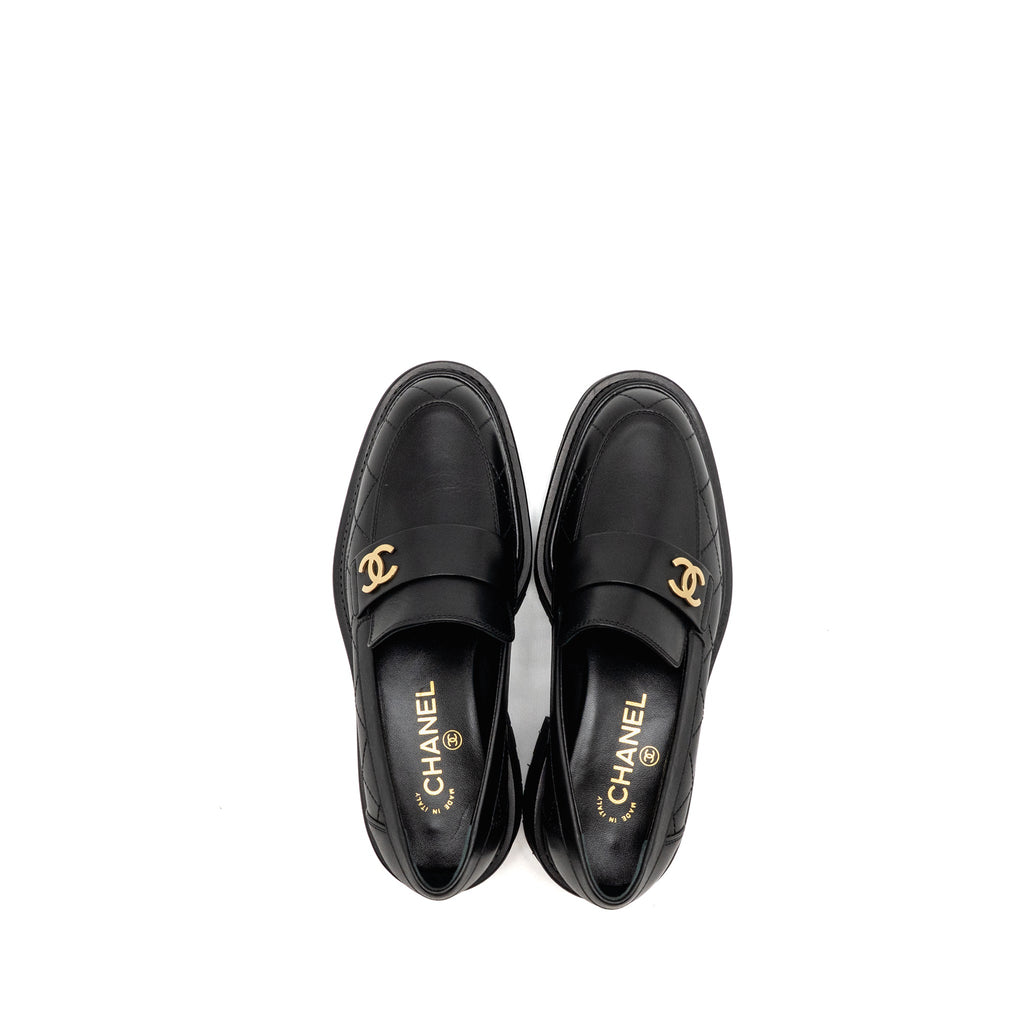 chanel-23a-size-37-qulited-cc-platform-loafers-black-lghw