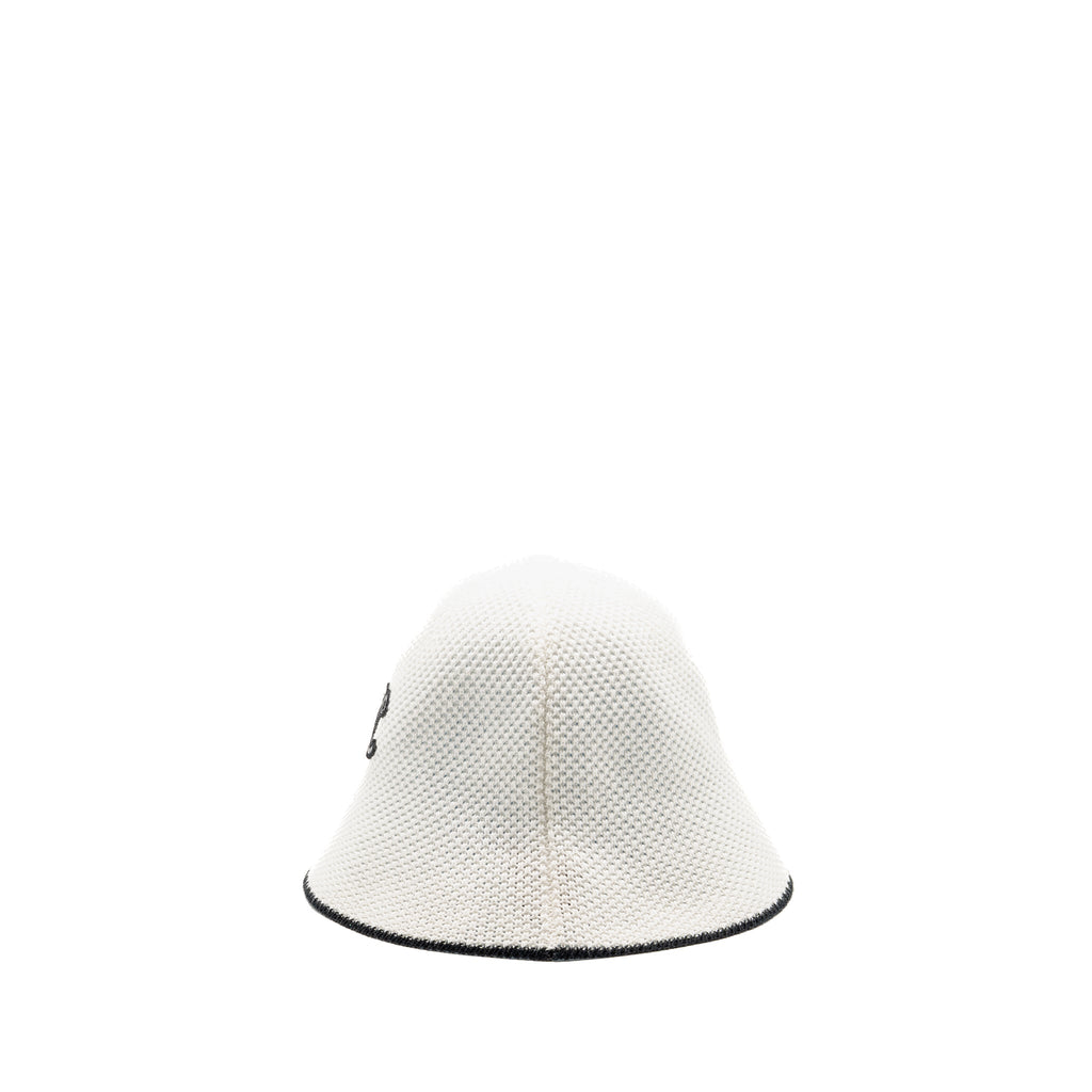 chanel-25c-cc-logo-bucket-hat-cotton-white-black