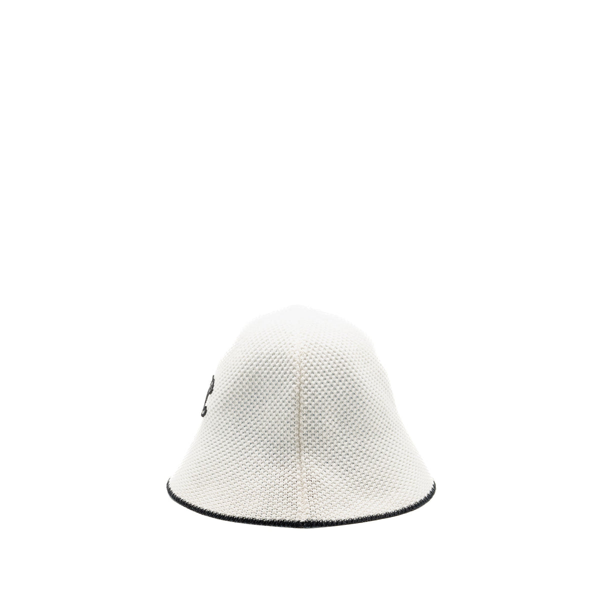 chanel-25c-cc-logo-bucket-hat-cotton-white-black