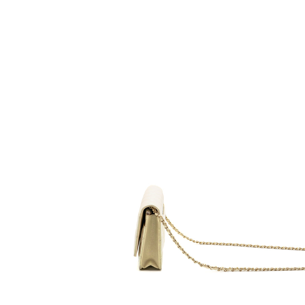 chanel-wallet-on-chain-lambskin-iridescent-ivory-lghw-copy-1