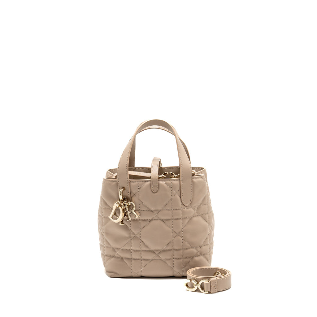 dior-small-toujours-tote-bag-macrocannage-calfskin-powder-beige-lghw-1