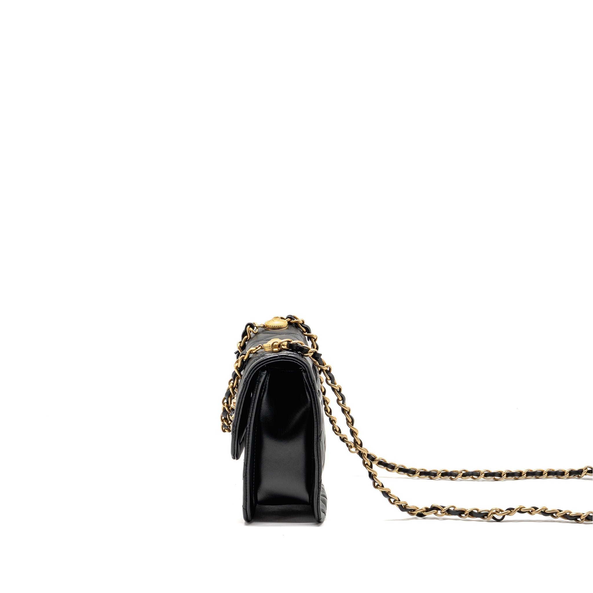 chanel-quilted-square-flap-bag-lambskin-black-ghw