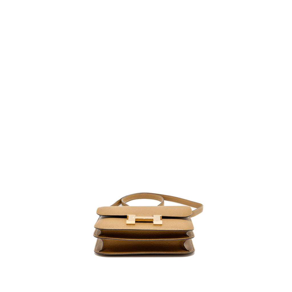hermes-mini-constance-chevre-mysore-kraft-bleu-brume-ghw-stamp-w-copy