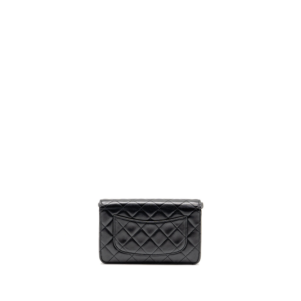 chanel-classic-wallet-on-chain-lambskin-black-shw-4