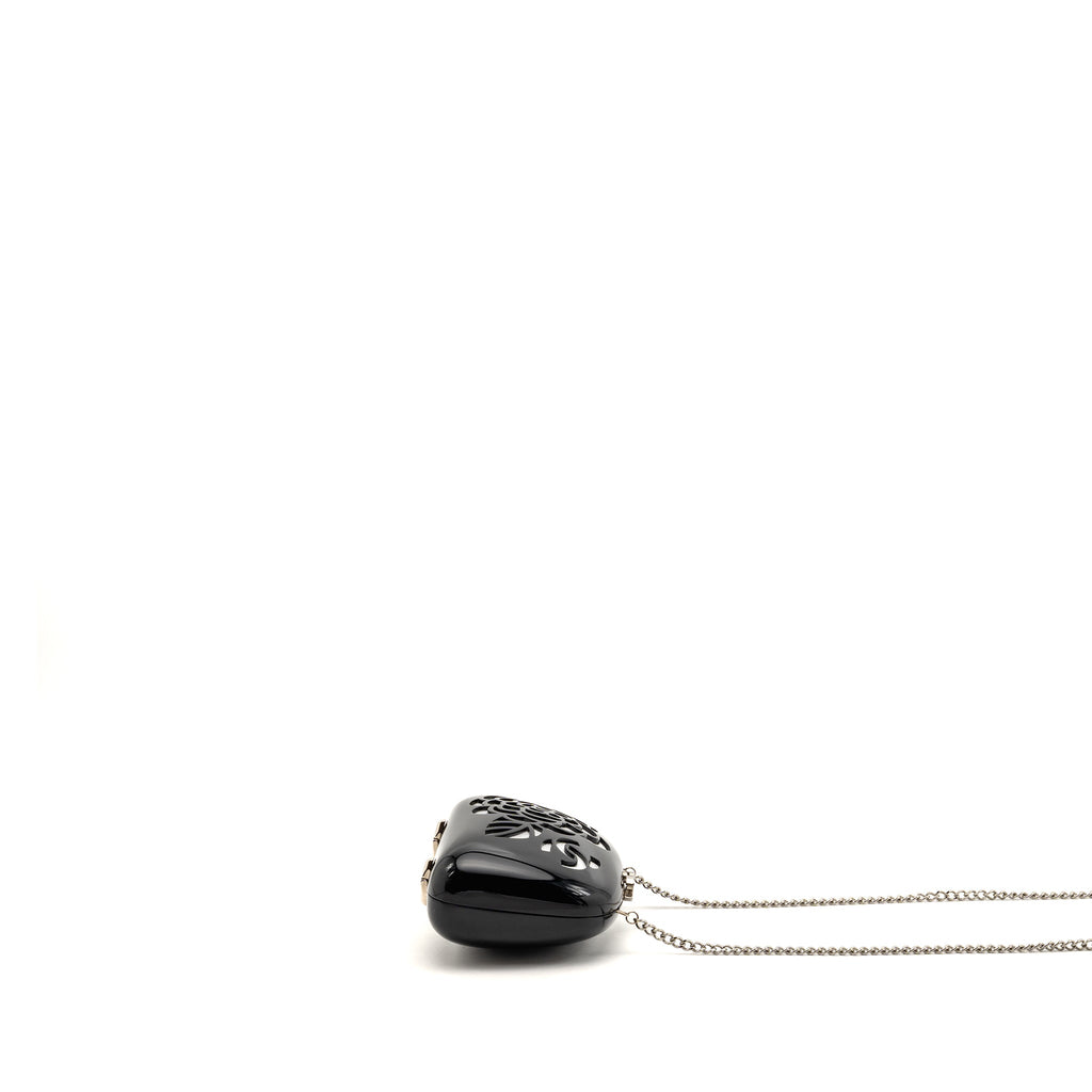 chanel-camellia-minaudiere-chain-evening-clutch-acrylic-plastic-black-silver-shw