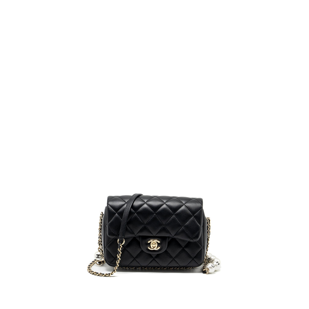 chanel-quilted-flap-bag-with-pearl-chain-lambskin-black-lghw