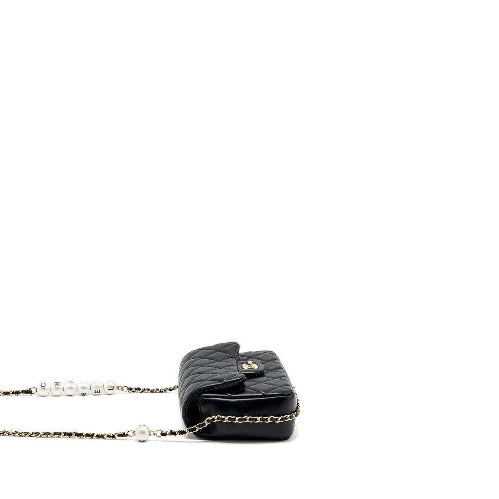 chanel-quilted-flap-bag-with-pearl-chain-lambskin-black-lghw