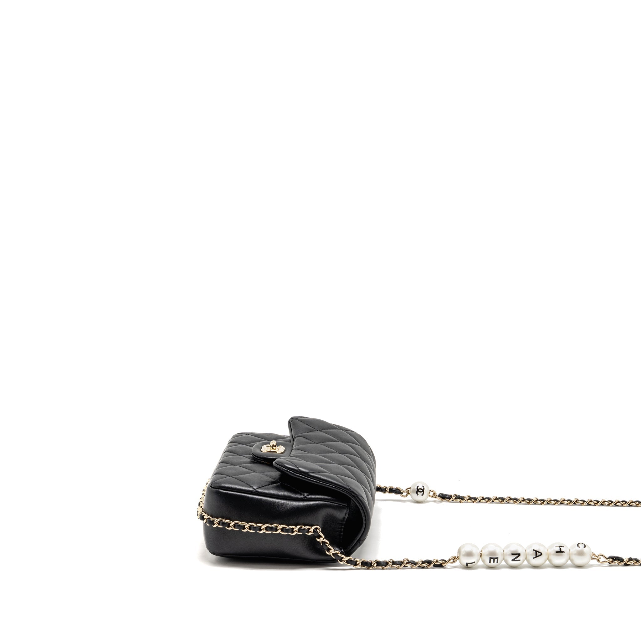chanel-pearl-black