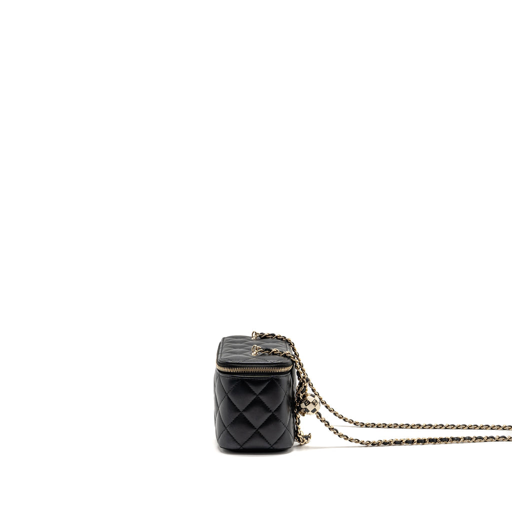 chanel-23c-pearl-crush-long-vanity-lambskin-black-lghw-microchip-copy