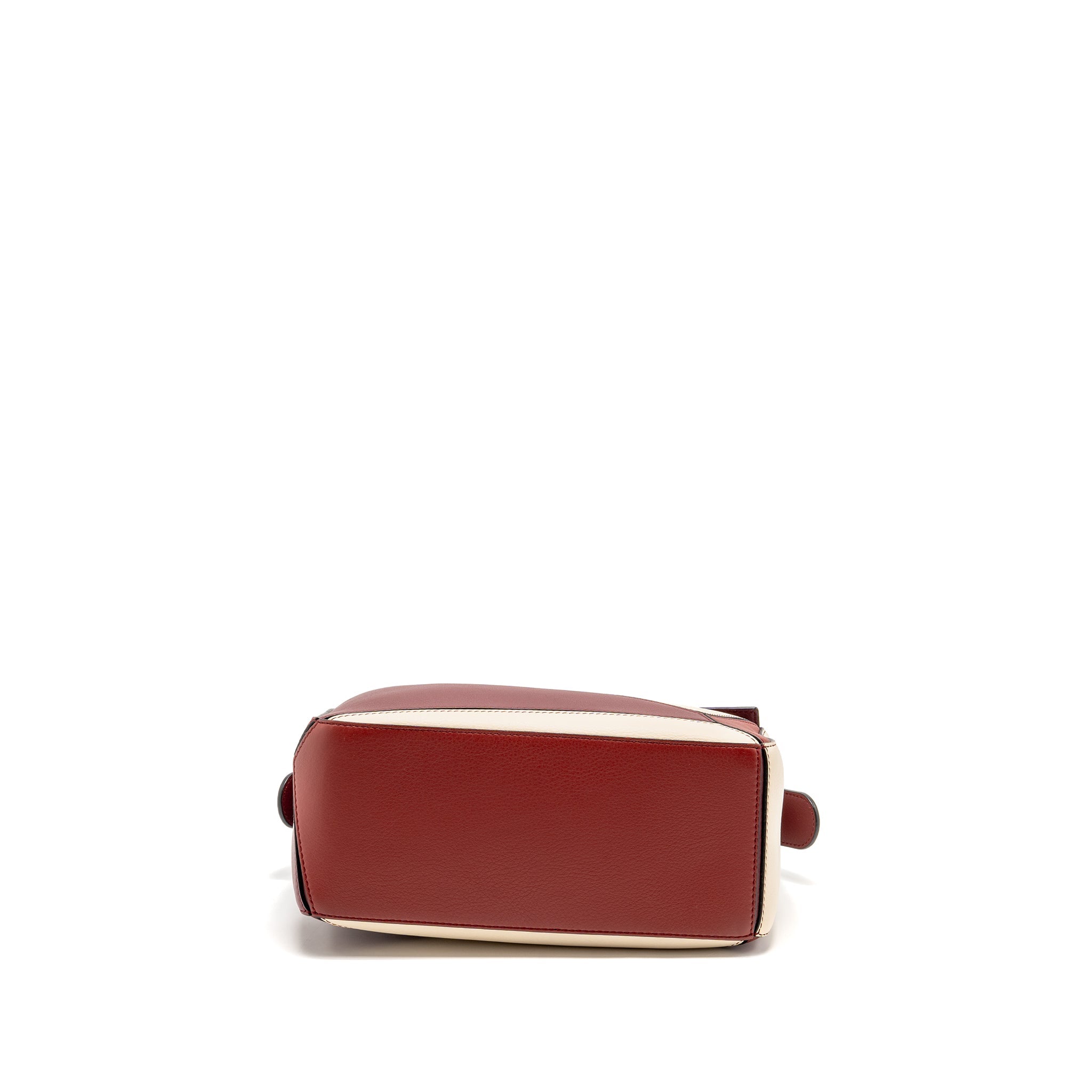 loewe-small-puzzle-bag-grained-calfskin-burgundy-multicolour-shw