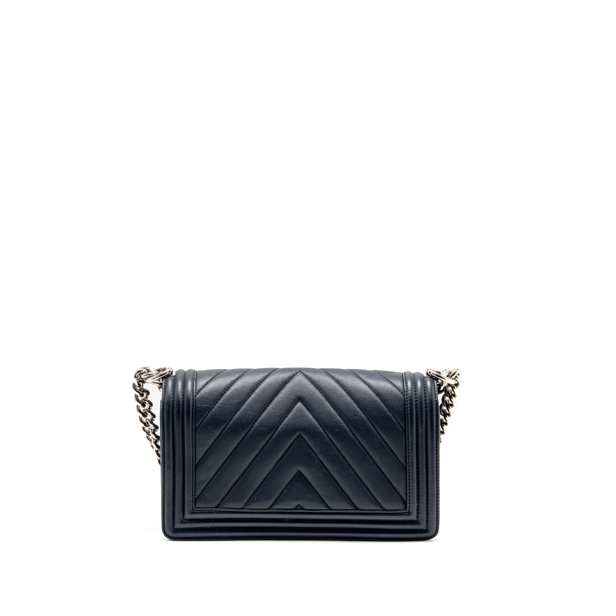 chanel-medium-chevron-boy-bag-calfskin-blue-shw