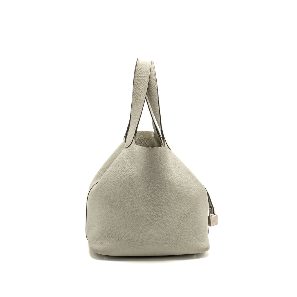 hermes-picotin-22-lock-bag-clemence-gris-neve-shw-stamp-b-copy