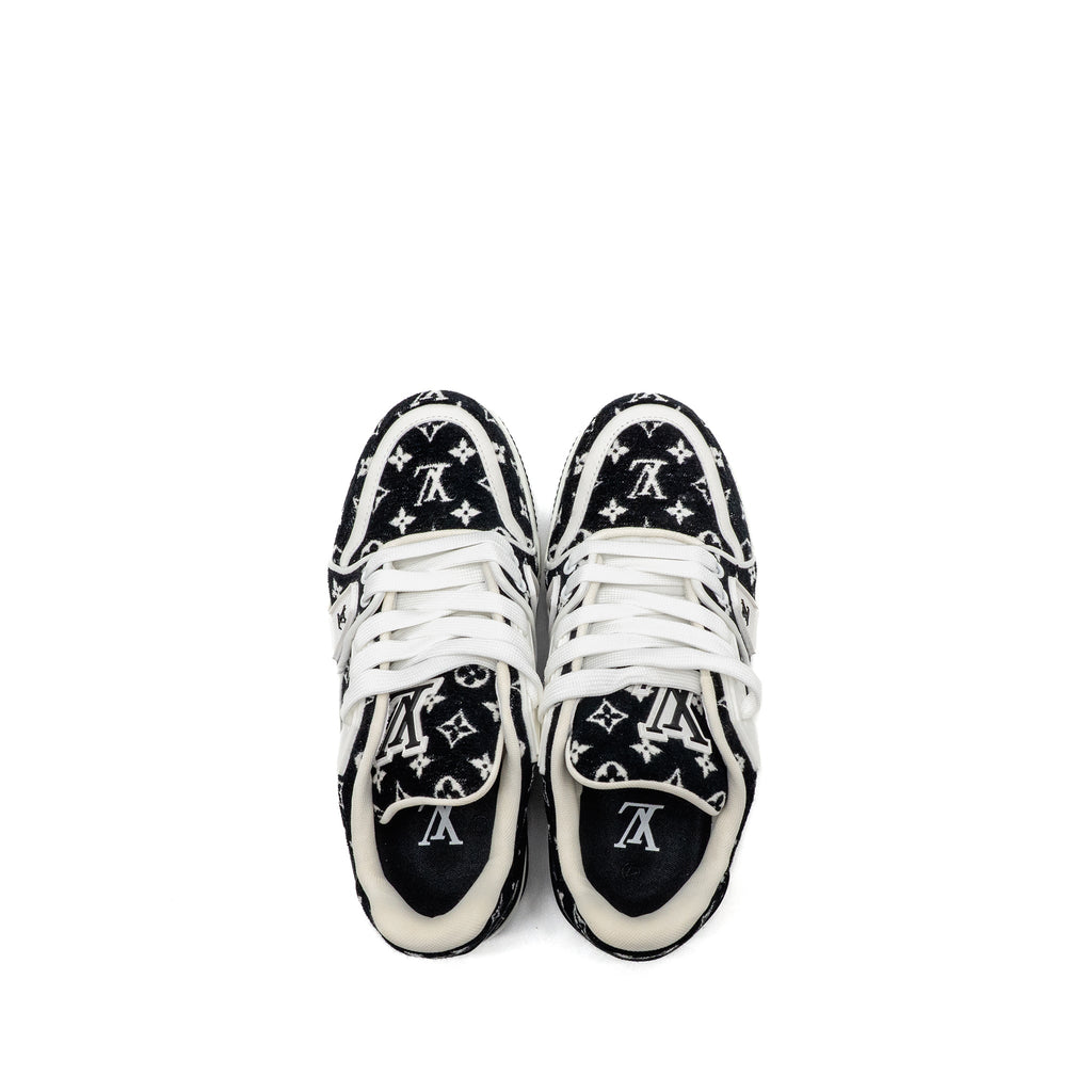 louis-vuitton-size-2-5-trainer-sneaker-black-white-copy