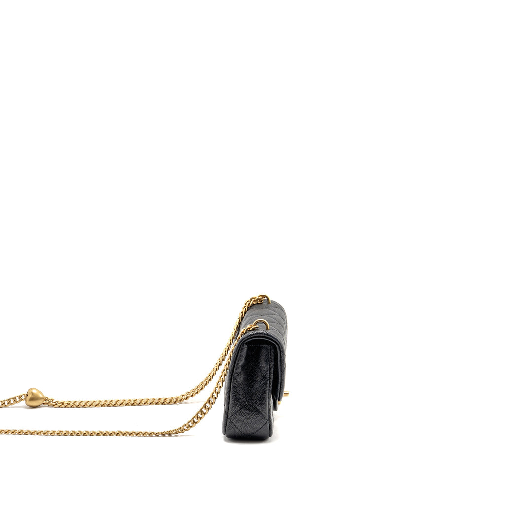 chanel-black-8