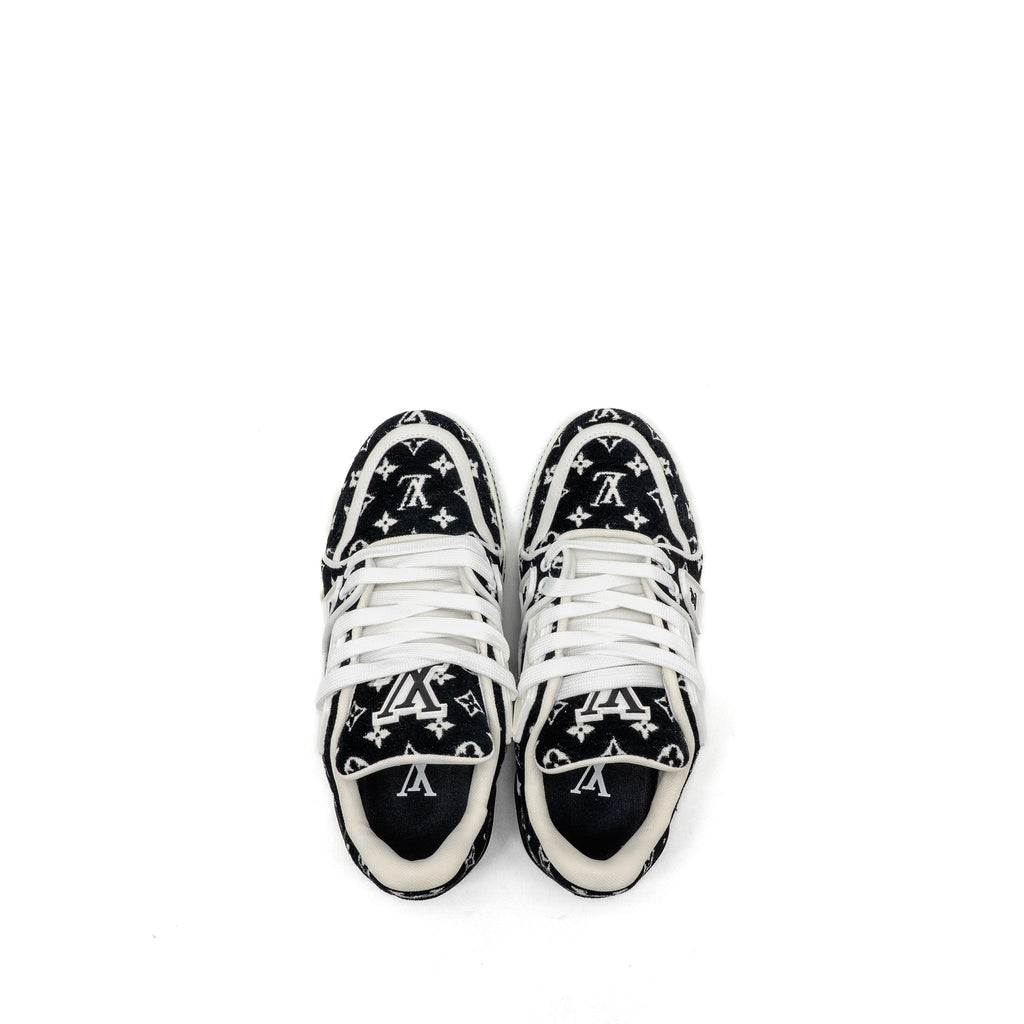 louis-vuitton-size1-5-trainer-sneakers-black-white