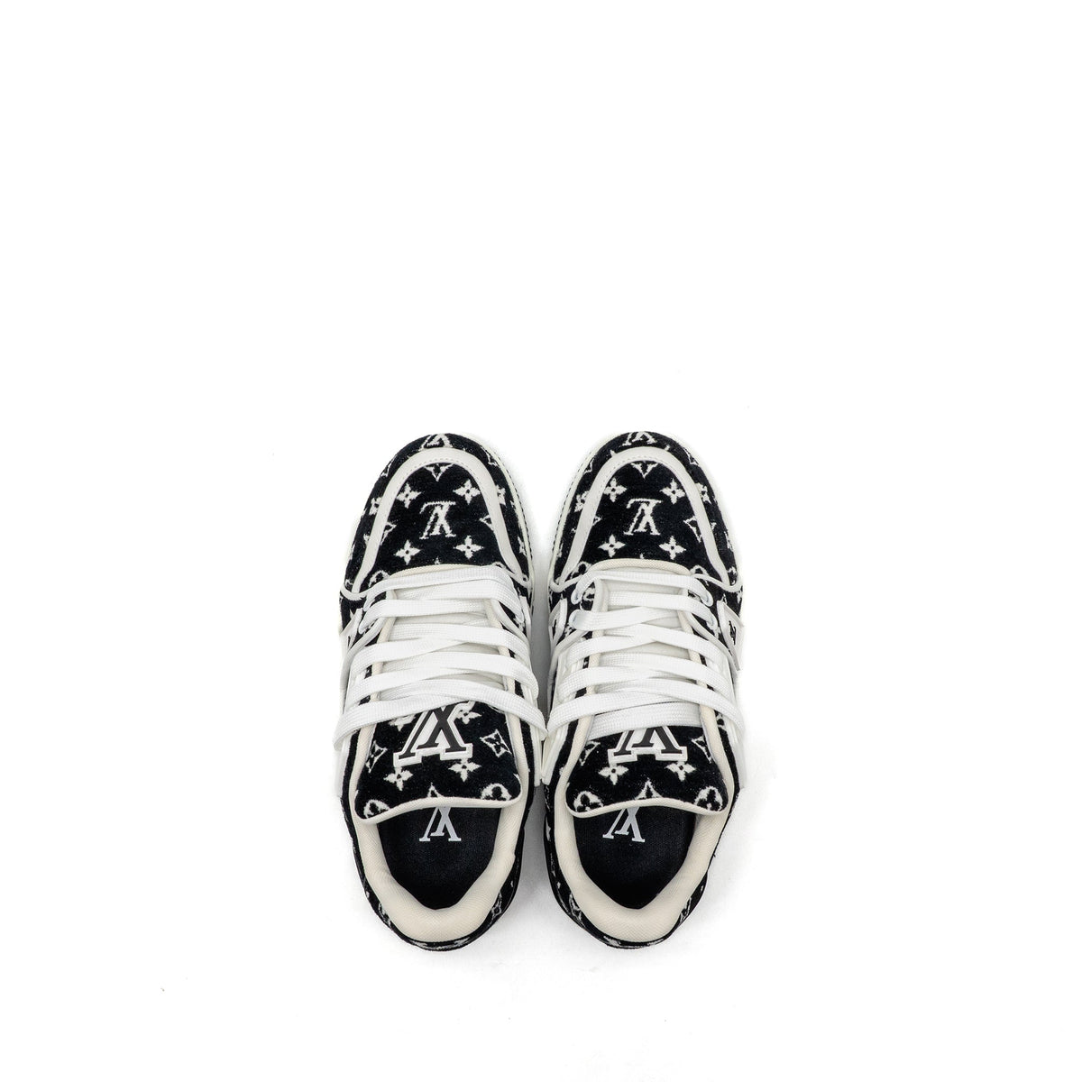louis-vuitton-size1-5-trainer-sneakers-black-white