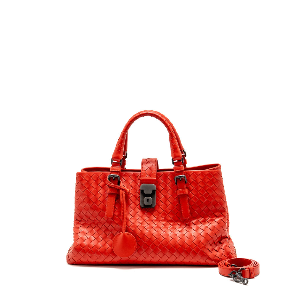 bottega-veneta-small-roma-tote-bag-intrecciato-leather-red-gunmetal-tone-hardware