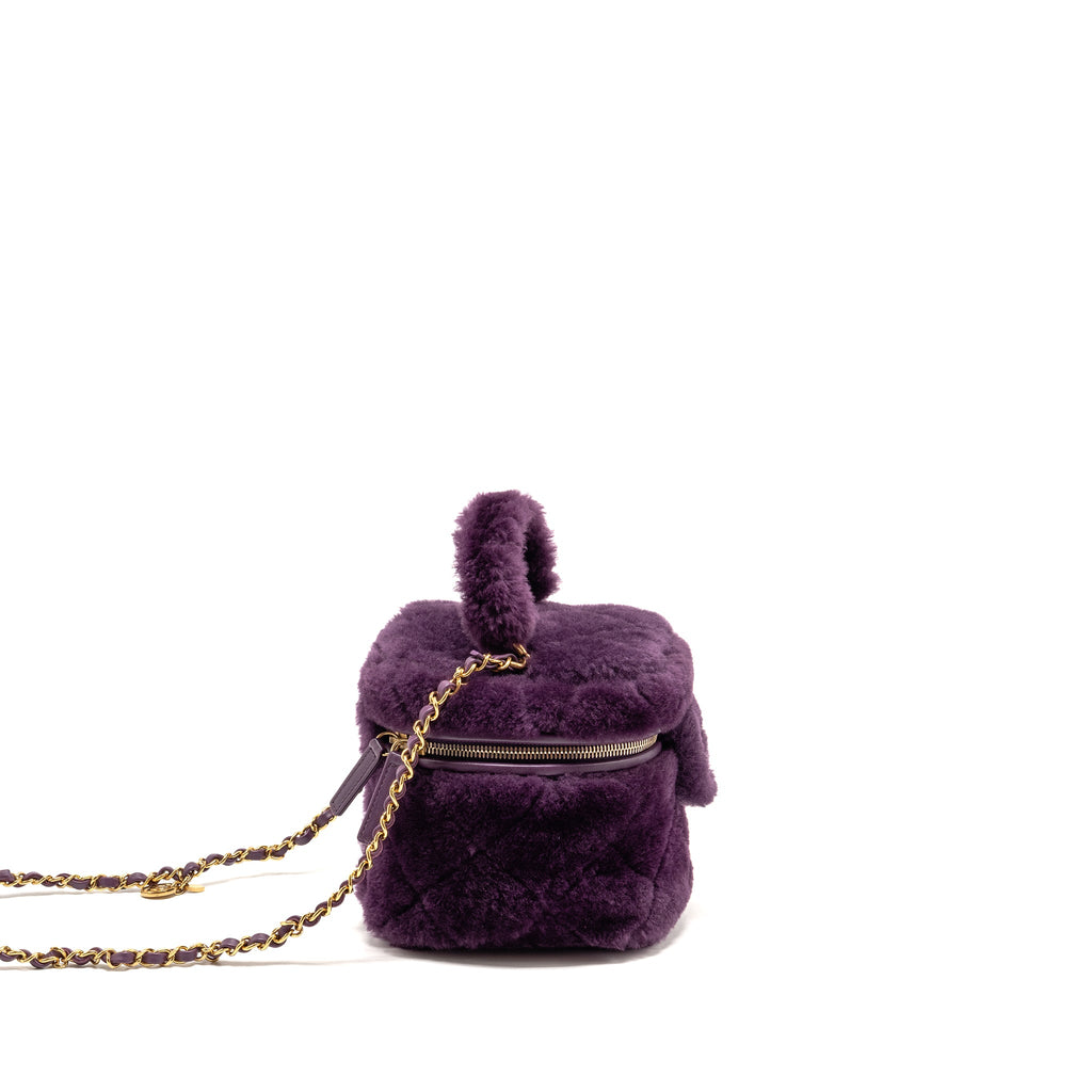 chanel-top-handle-small-vanity-case-shearling-purple-ghw