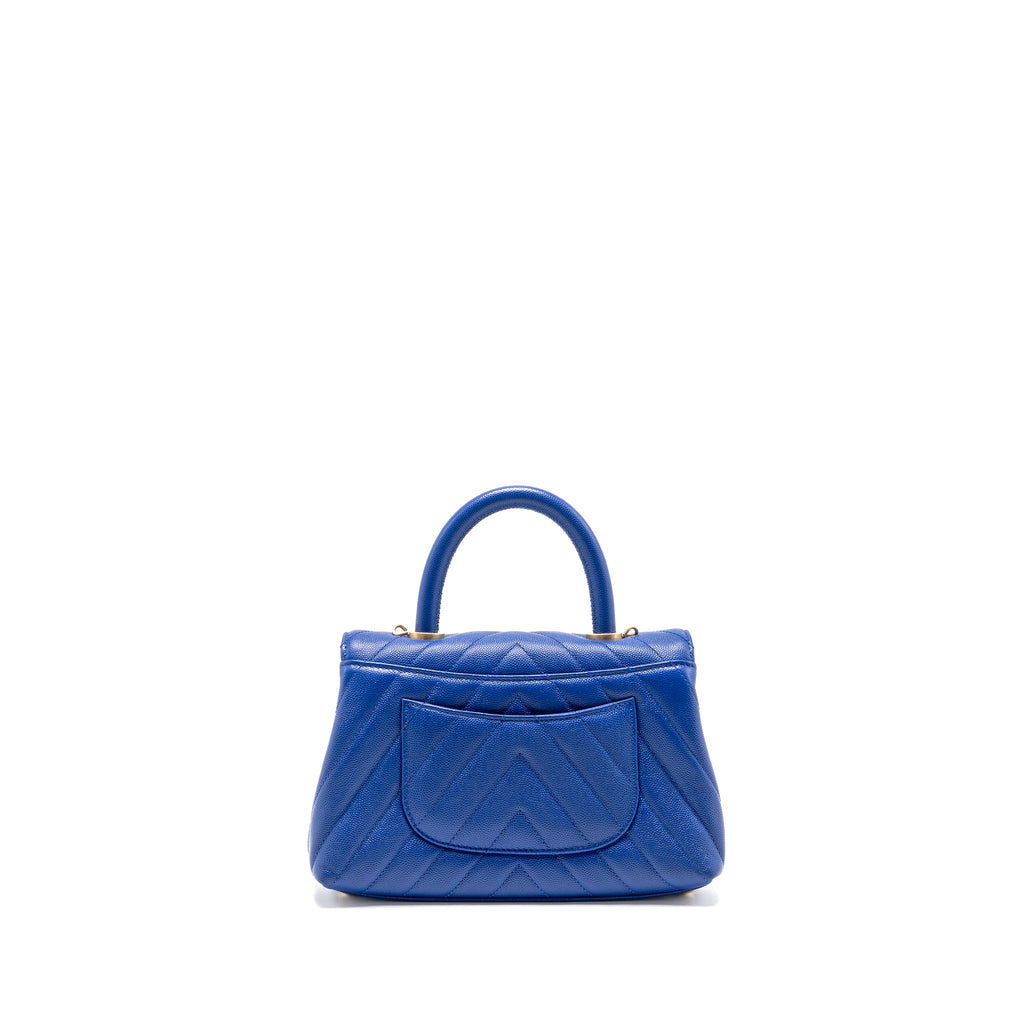 chanel-small-coco-handle-chevron-caviar-blue-ghw