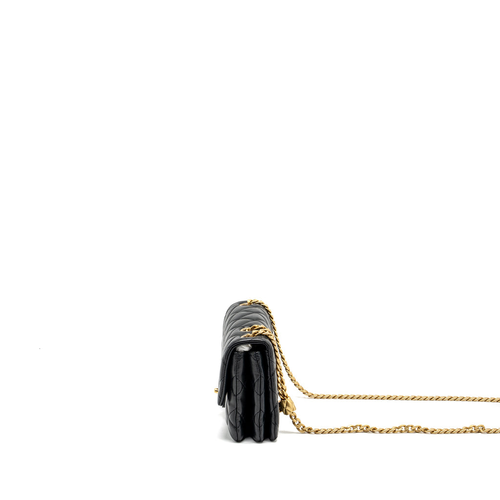 chanel-22k-gold-pillar-adjustable-chain-flap-bag-lambskin-black-brushed-ghw-microchip-copy