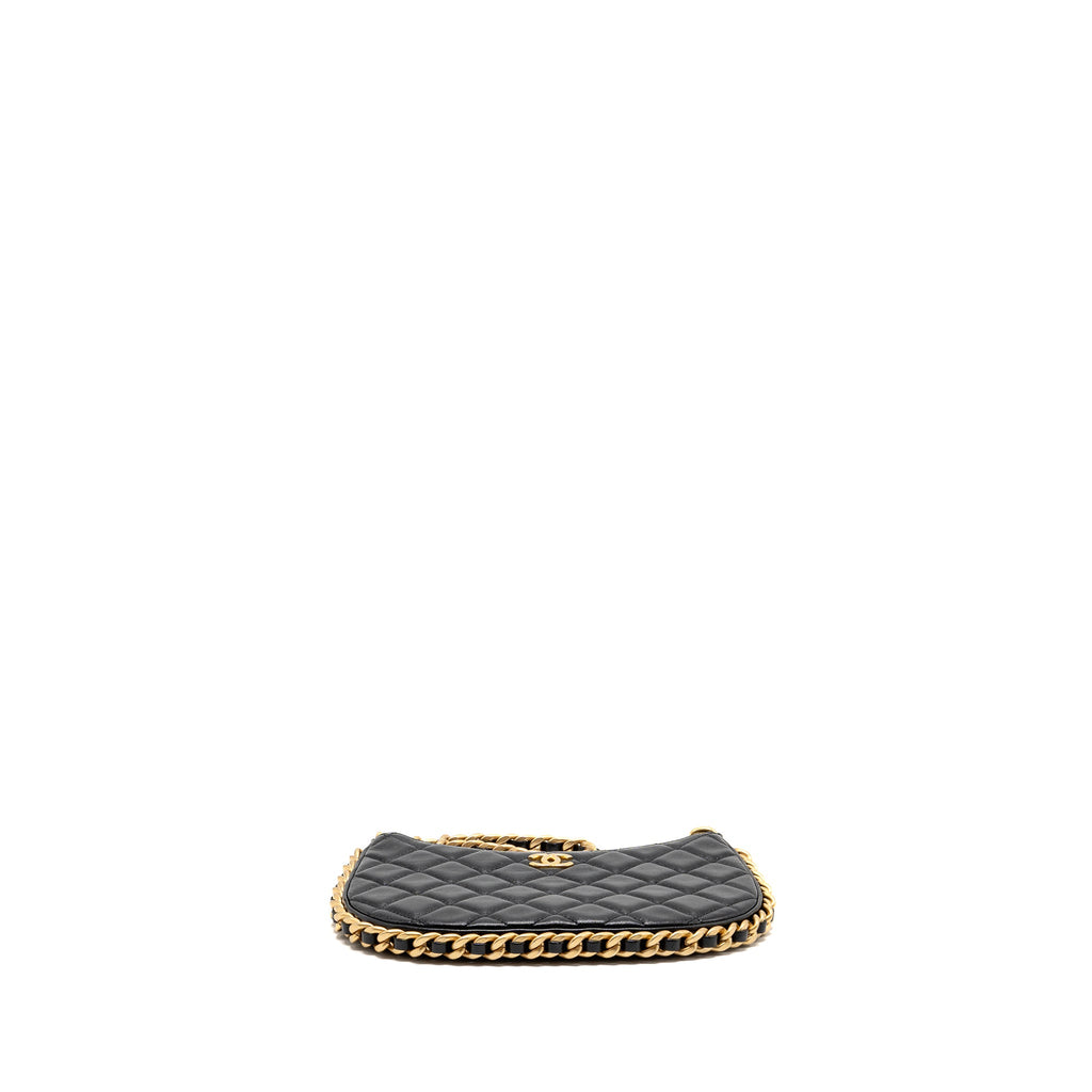 chanel-23b-round-hobo-shoulder-bag-lambskin-black-ghwmicrochip