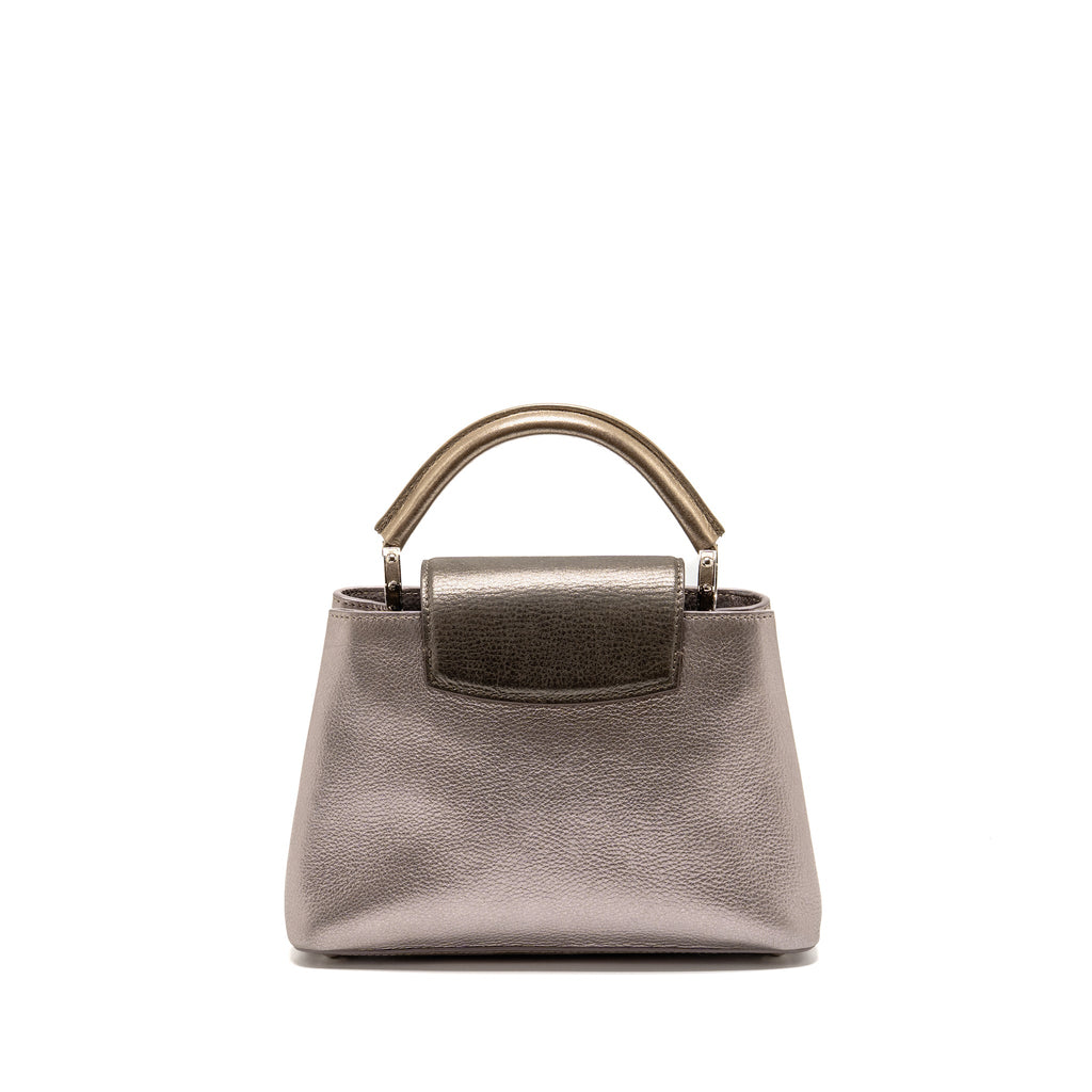 louis-vuitton-capucines-bb-taurillon-metallic-lilac-dark-silver-gold-shw
