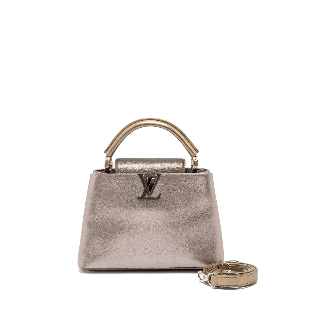 louis-vuitton-capucines-bb-taurillon-metallic-lilac-dark-silver-gold-shw