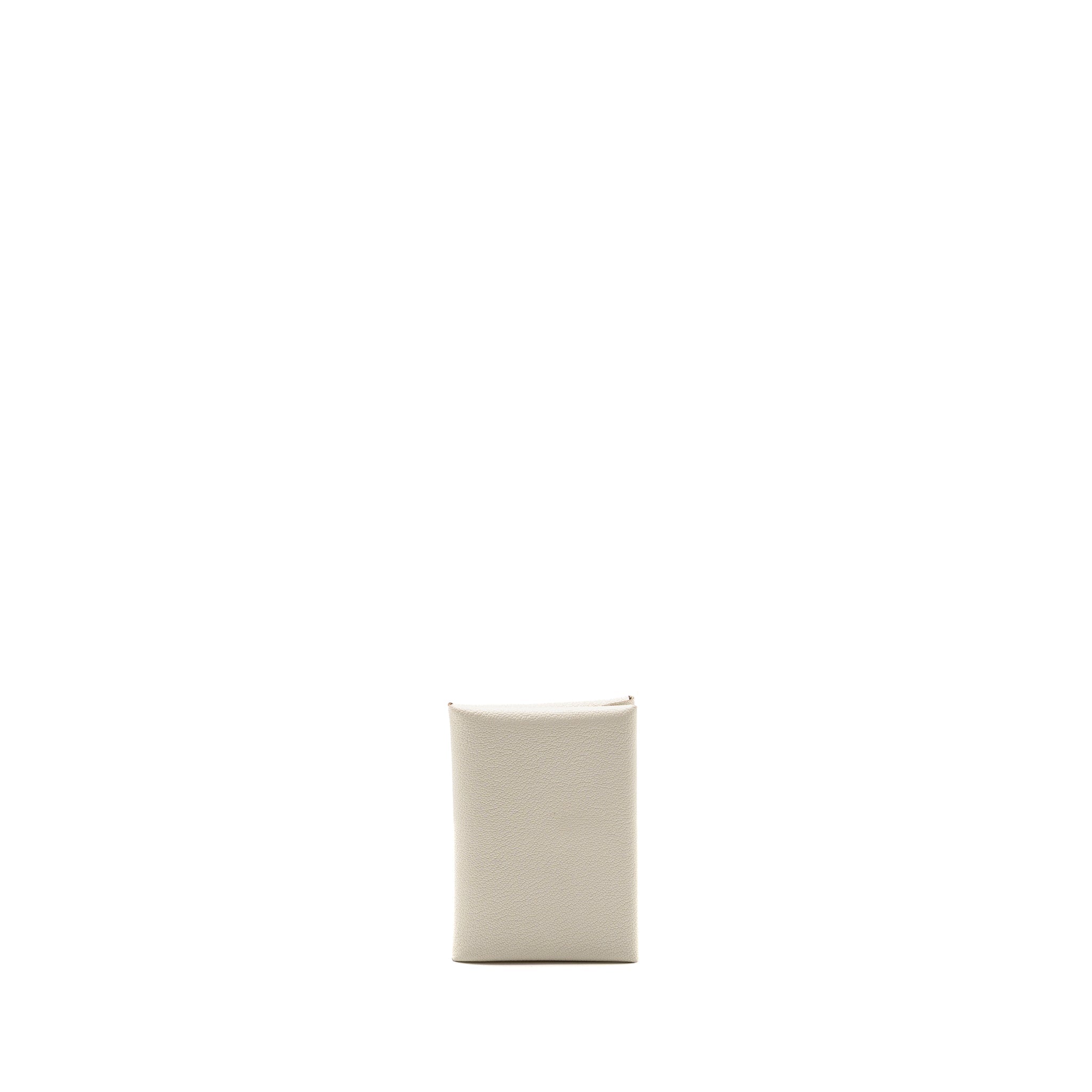 hermes-calvi-duo-card-holder-chevre-mysore-goatskin-gris-pale-shw-stamp-b