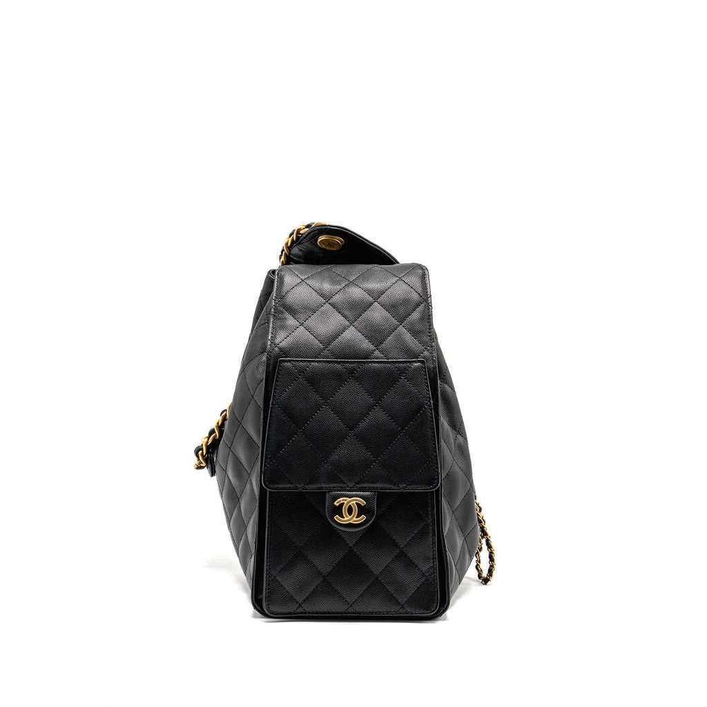 chanel-medium-25-bag-caviar-black-ghw-microchip-1