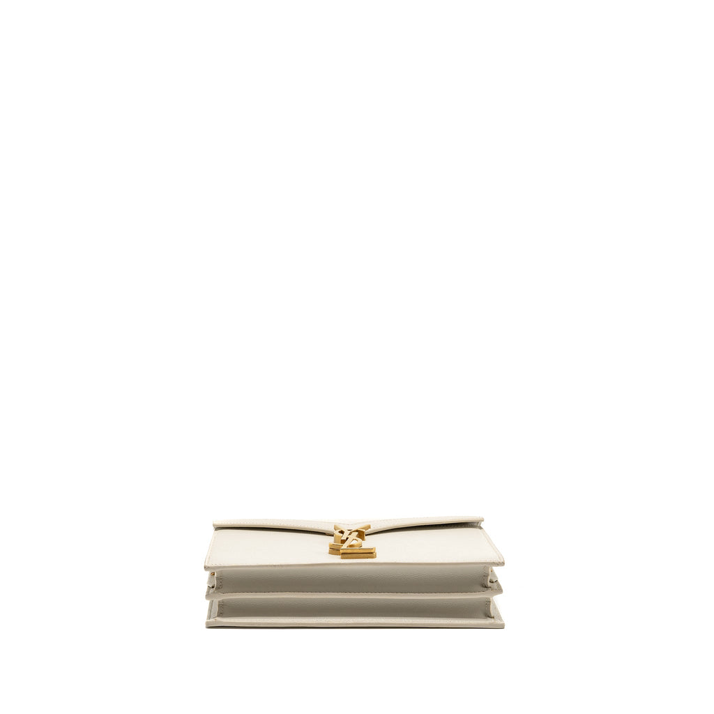 saint-laurent-ysl-cassandra-chain-wallet-grained-calfskin-creamy-white-ghw